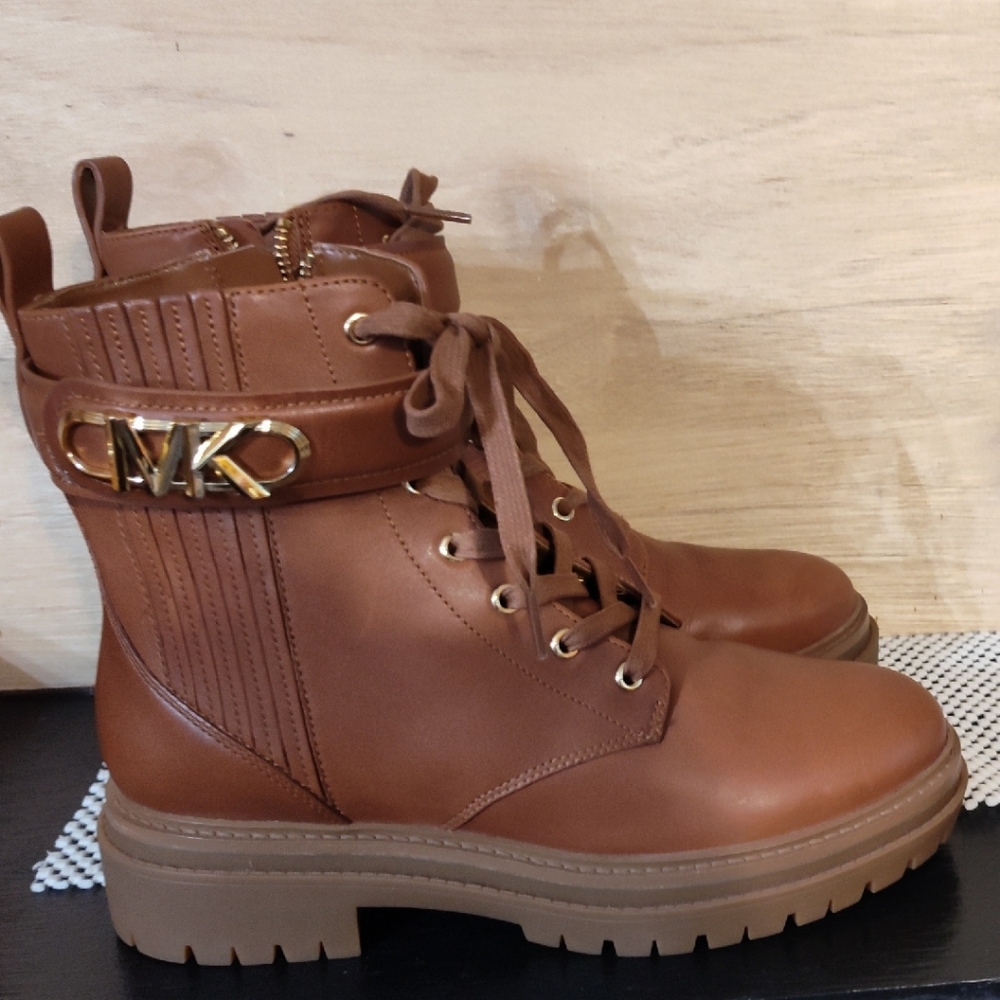 Michael Kors Tan Leather Boots with Gold Detail